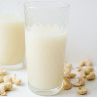 Рослинне молоко: користь чи маркетинг?